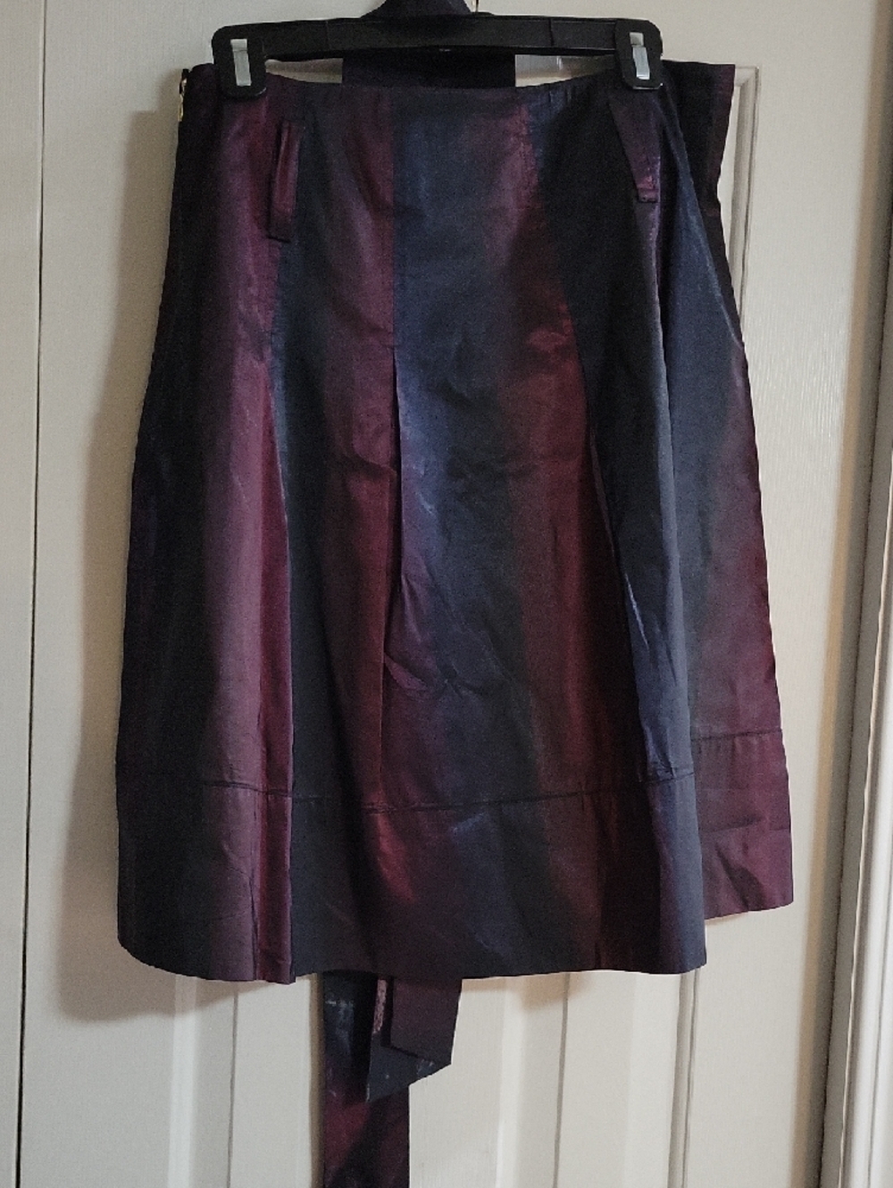 Express Deep Plum A-Line Skirt W/ Black Sheen - Picture 2 of 10